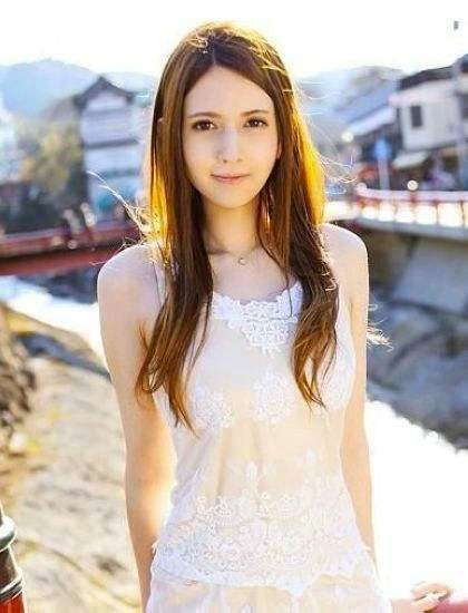 日本影视界新星璀璨，最新AV女优排行榜探索