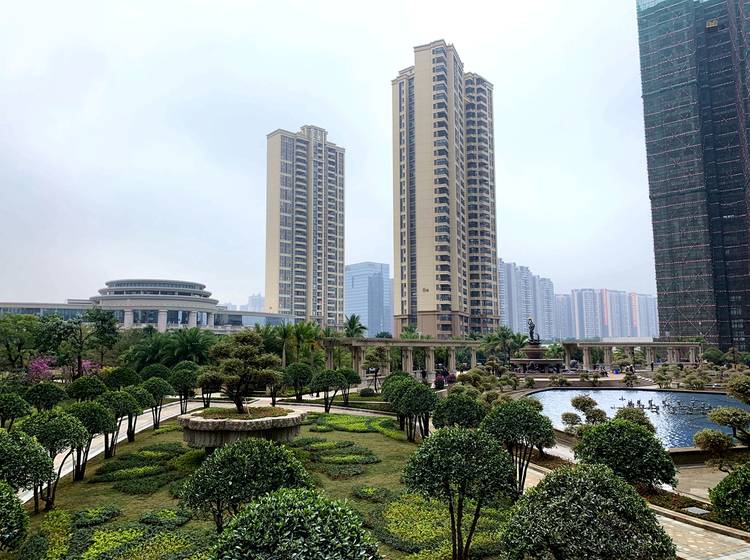 君临时代前沿，引领未来潮流探索最新趋势
