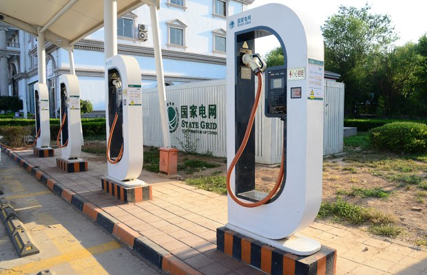 充电桩新政策推动新能源汽车产业迈向新台阶