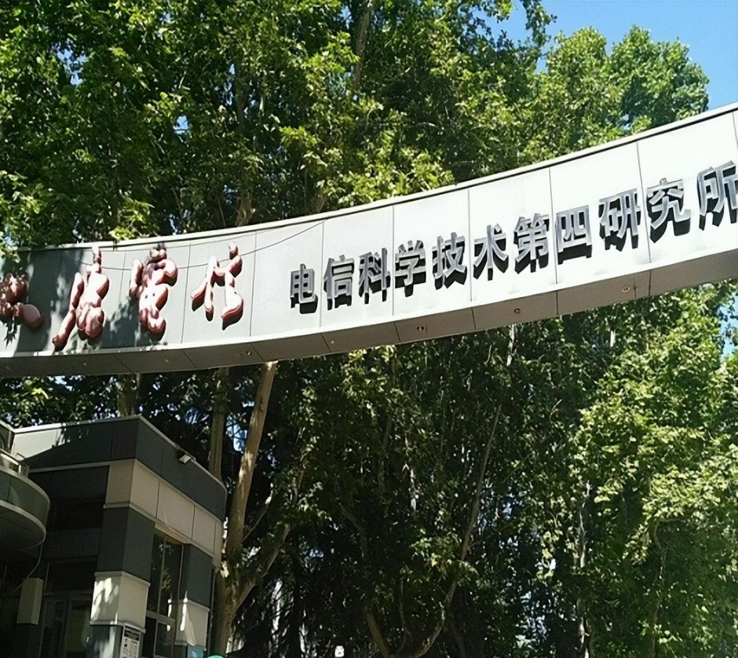烽火通信引领行业变革，塑造未来通信新面貌的最新动态